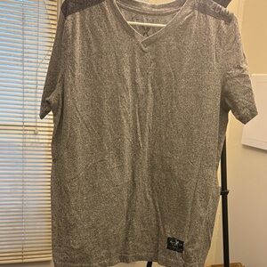 Ecko Unltd. Gray V-Neck Men's Tee